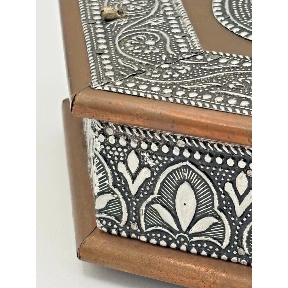 Vintage Embossed Silver Copper & Metal Hexagonal Trinket Box‎ 4 Compartment